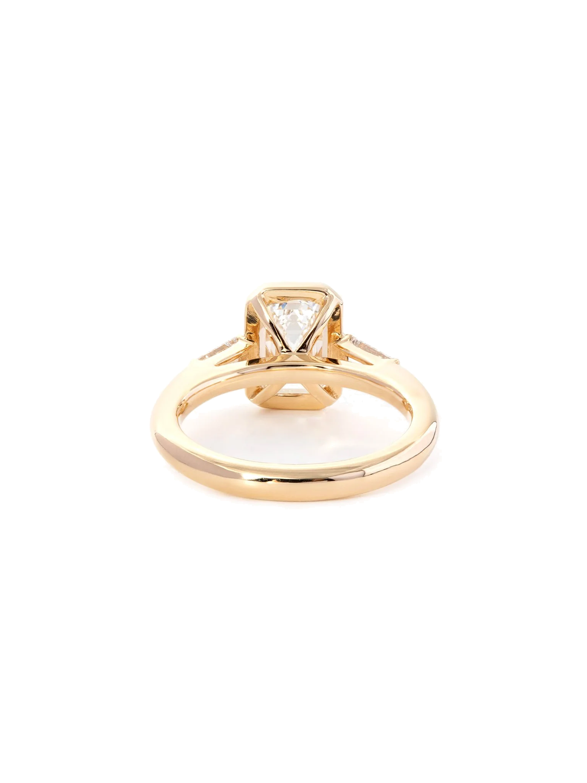 Perfil do anel de noivado diamante esmeralda 1,5ct três pedras — 1999