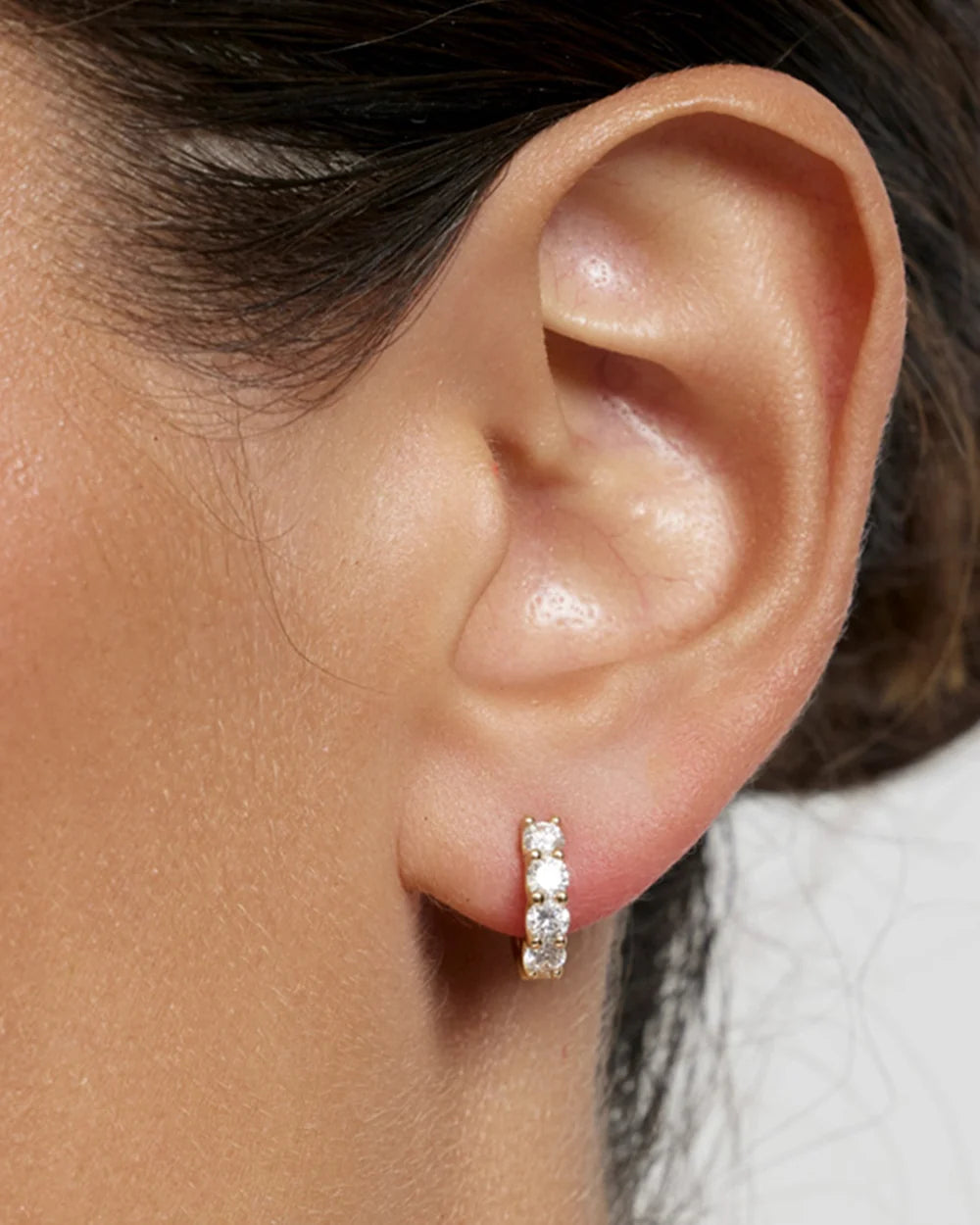 Argola Huggie Bold - Diamante cultivado em laboratório