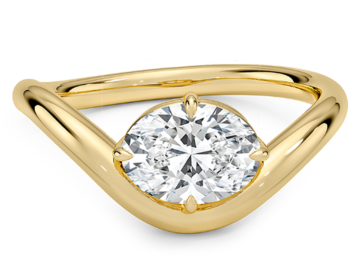 Pinky Ring · anel com diamante oval horizontal de 0,5ct em ouro 9K — 1999